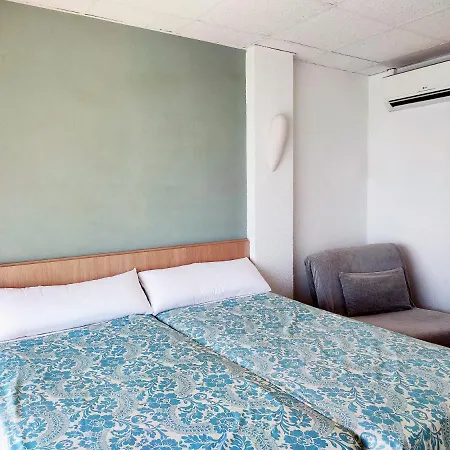 Flats Friends Atlantida Апартаменты Бенидорм