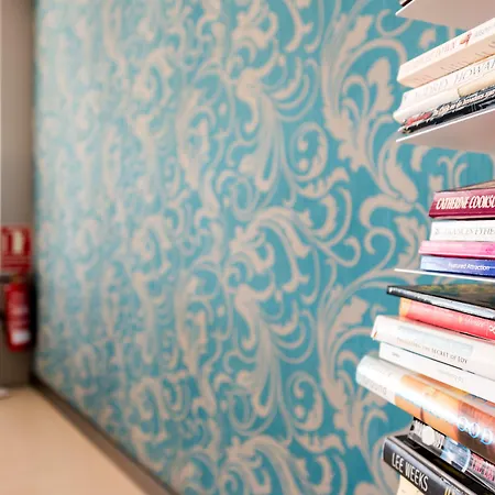 Flats Friends Atlantida Бенидорм