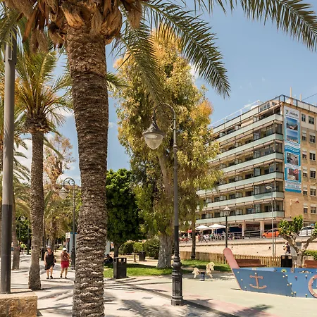 Flats Friends Atlantida Апартаменты Бенидорм