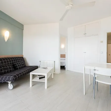 Flats Friends Atlantida * Бенидорм